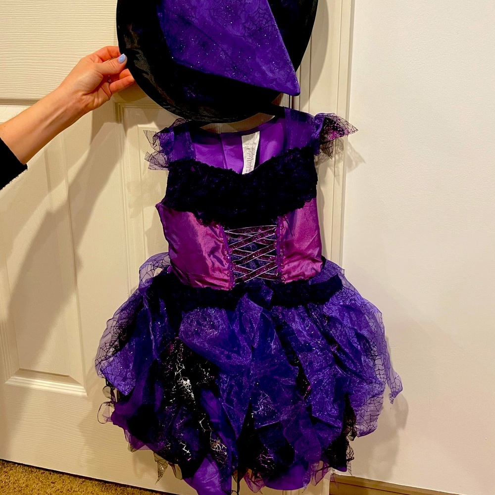 Witch costume.